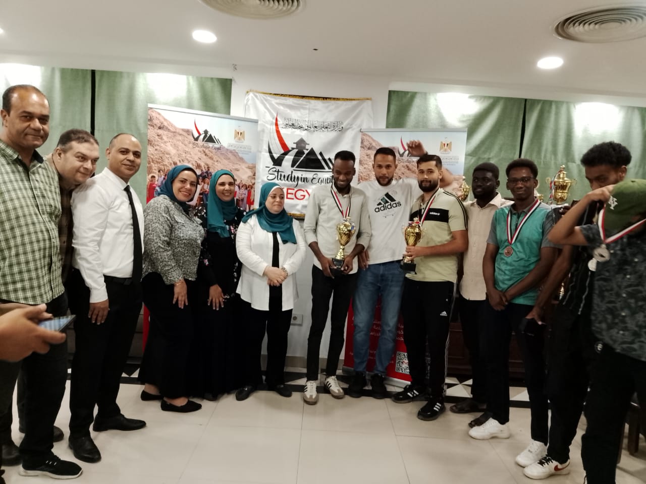 الأنشطة الطلابية